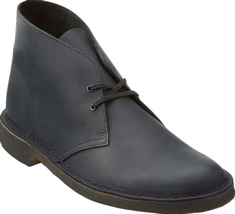 Are Clarks desert boots narrow?