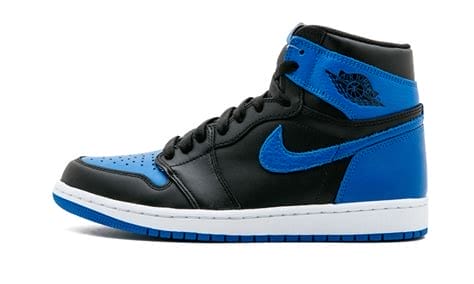 should you size up or down in jordan 1