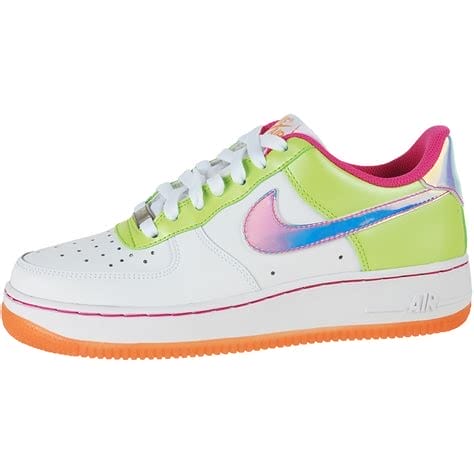 Can I go half a size up in Air Force 1?